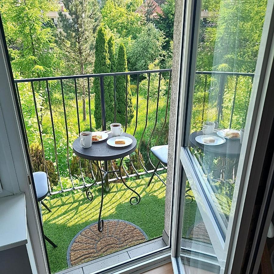 Apartament Deluxe Jelenia Góra Екстериор снимка